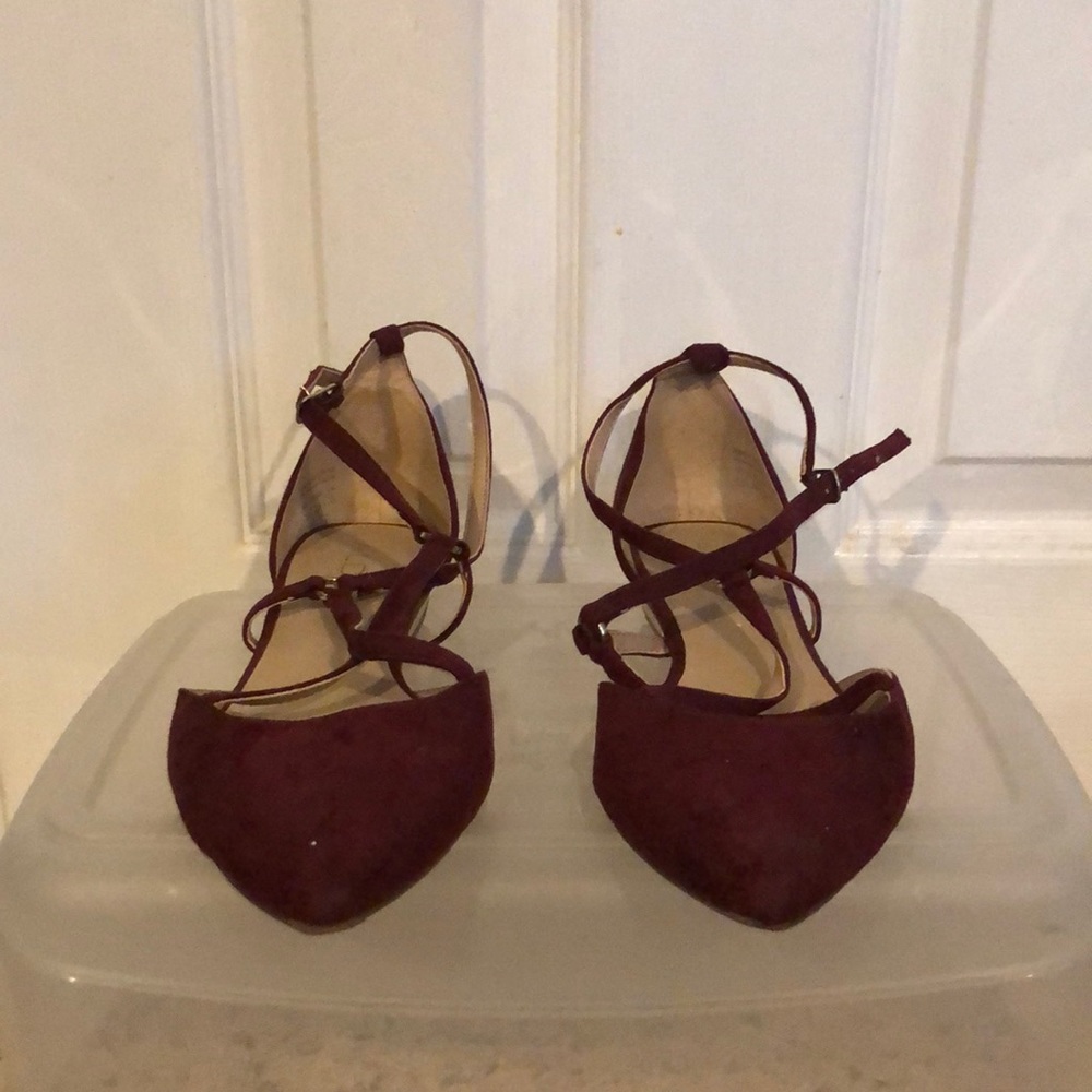 Aldo Strappy Flats Maroon Size 7.5